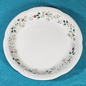 Pfaltzgraff Winterberry Pie Baking Plate Scalloped Edge Green Trim 10.5"